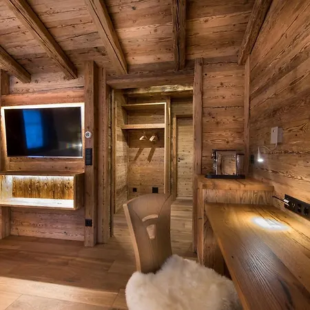 Hotell Silvana Mountain 3*